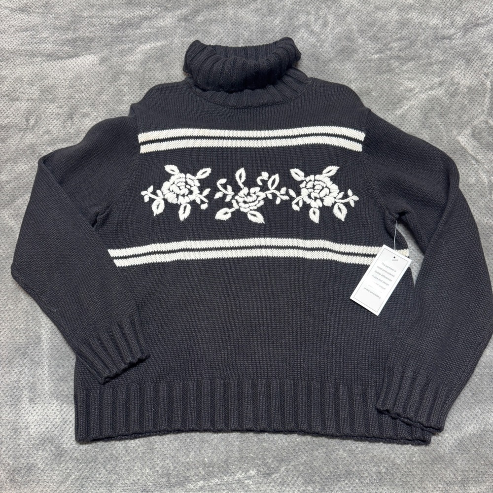 Fashion Bug Vintage Floral Hand Embroidered Turtleneck Sweater Black‎ White XL